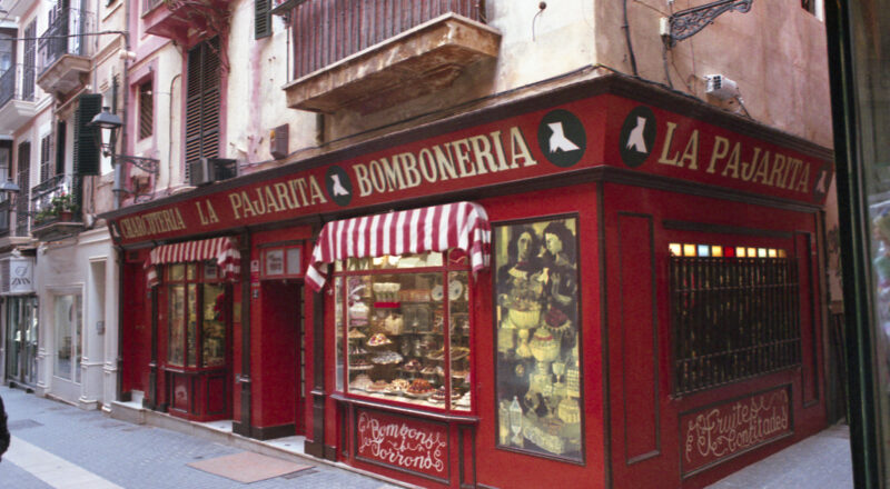A photograph of La Pajarita Bomboneria Charcuteria in Palma de Mallorca.
