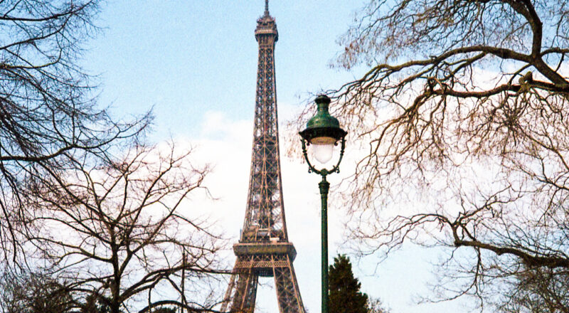 Another photograph of the Eiffel Tower. Taken with a Nikon L35AF and Fujicolor 400 film.
